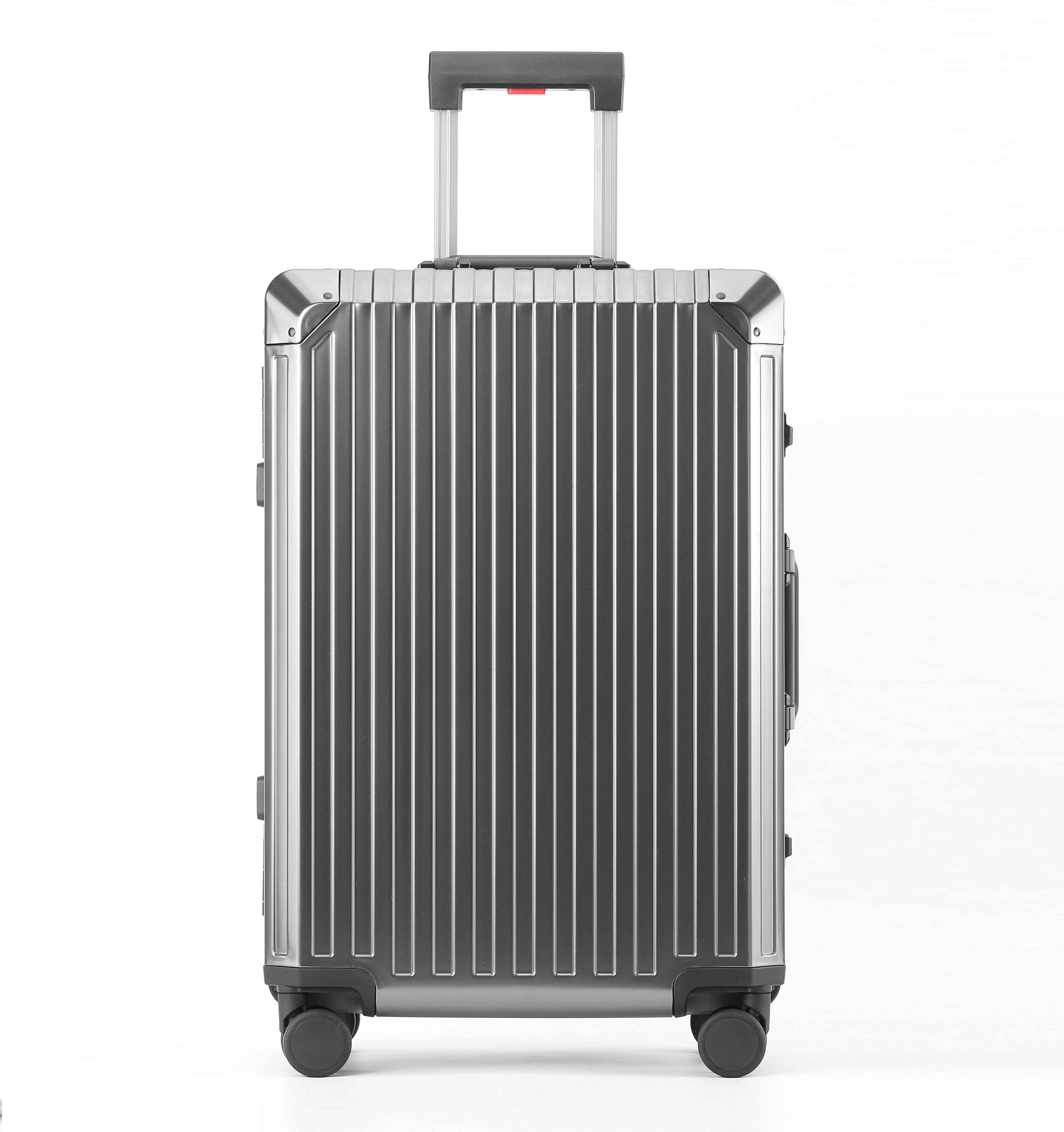 How to Choose Luggage for Commercial Travel Supply Needs?