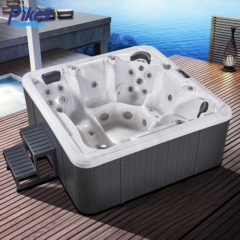 Hot tube 2 (2).jpg