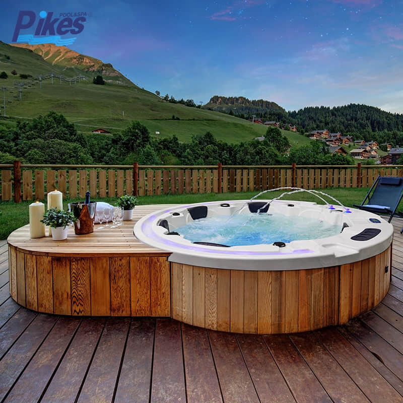 Hot tube (1).jpg