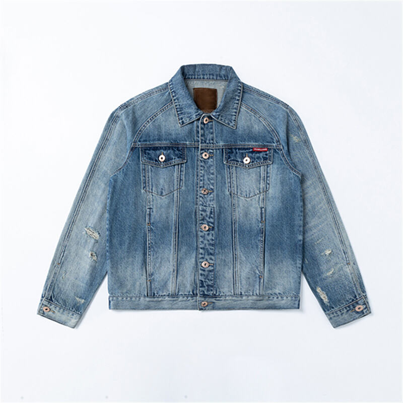 Jaket trakker denim lelaki berkesan kusam tersuai dengan tampal balik kulit di belakang dan logo