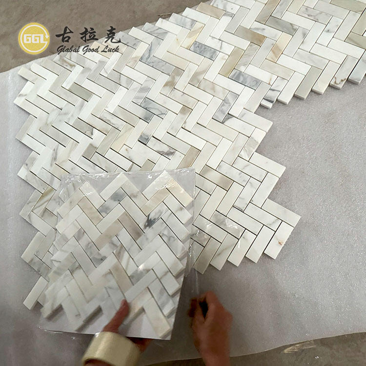 High Quality Herringbone Stone Calacatta Gold Marble Mosaic Tile