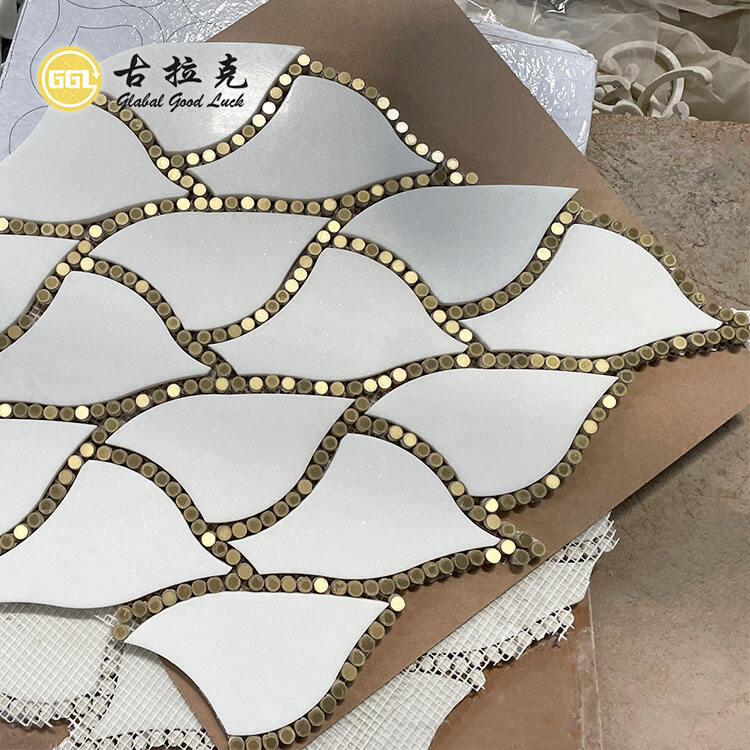 Thassos White Marble Mix Round Brass Pattern Waterjet Mosaic Tile