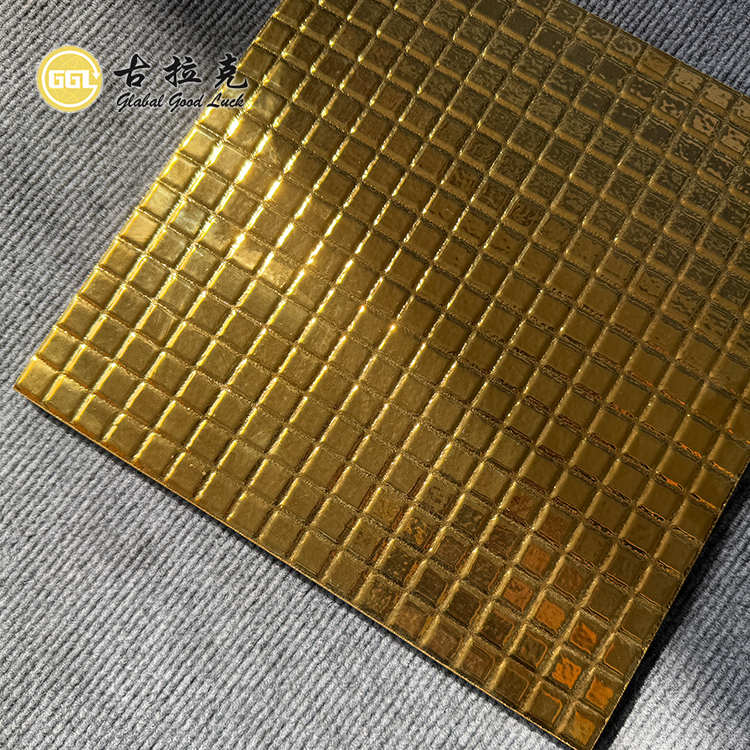 New Design Porcelain Mosaic Gold Shiny Ceramic Wall Tiles