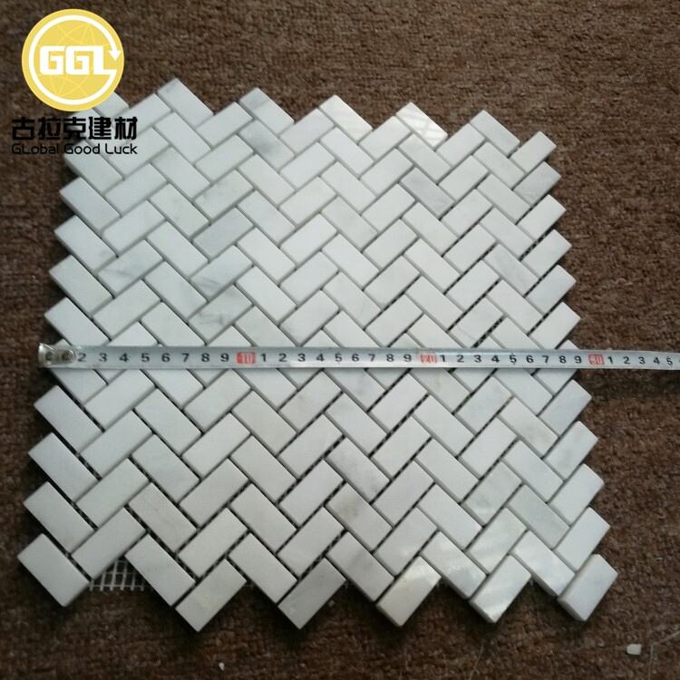 Oriental White Irregular Marble Herringbone Marble Mosaic Tiles