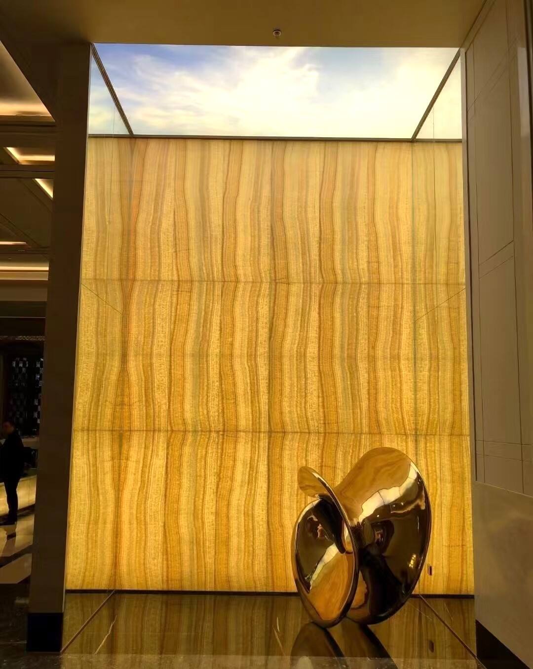 honey onyx1.jpg