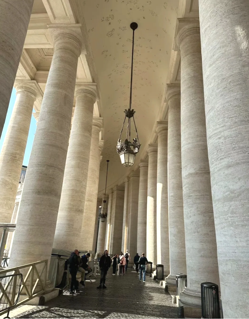 white travertine.png