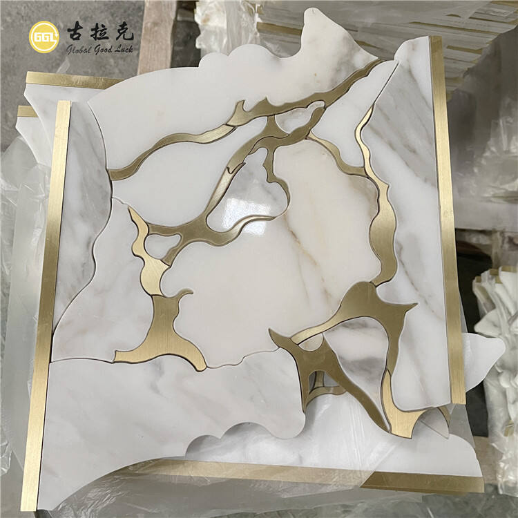 Luxury Calacatta Gold Marble Waterjet Mosaic Inlay Brass Design