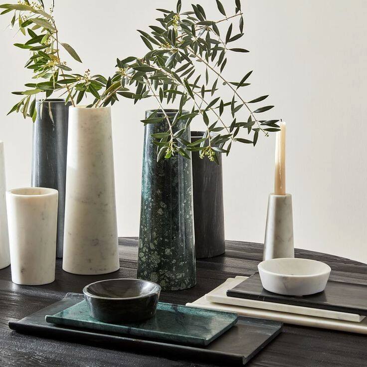 Adding Elegance to Retail Displays: How Marble Vases Elevate Product Presentations