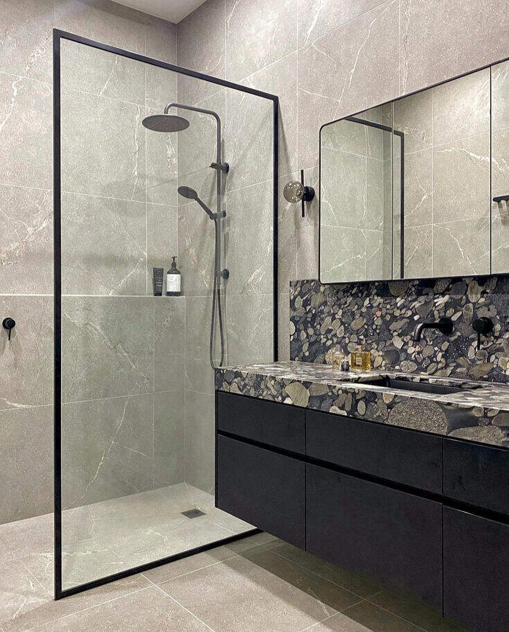 Black Marinace8.jpg