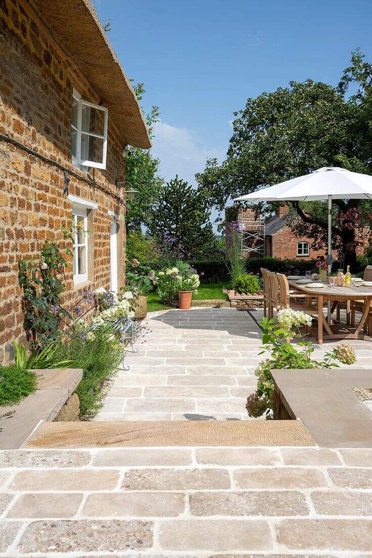 limestone garden.jpg