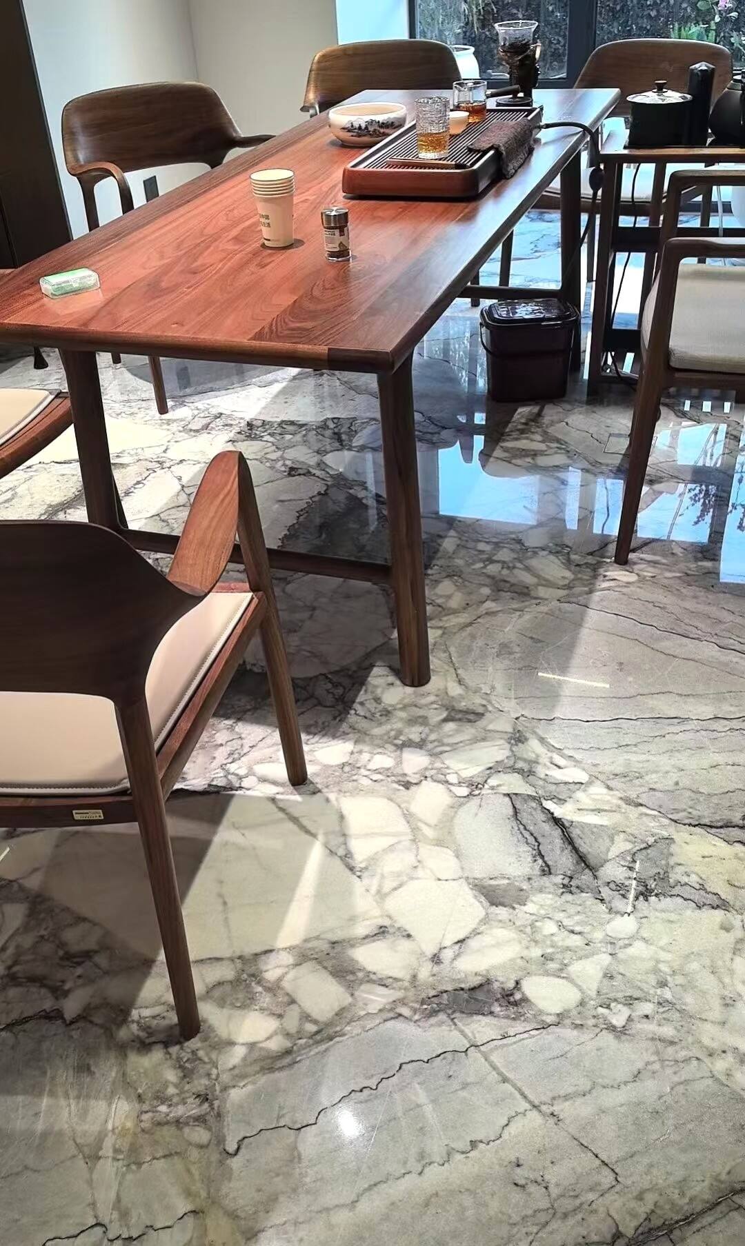 calacatta grey 2.jpg