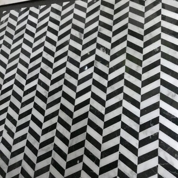 Latest Design Zebra Striped Black and White Chevron Marble Mosaic Tile