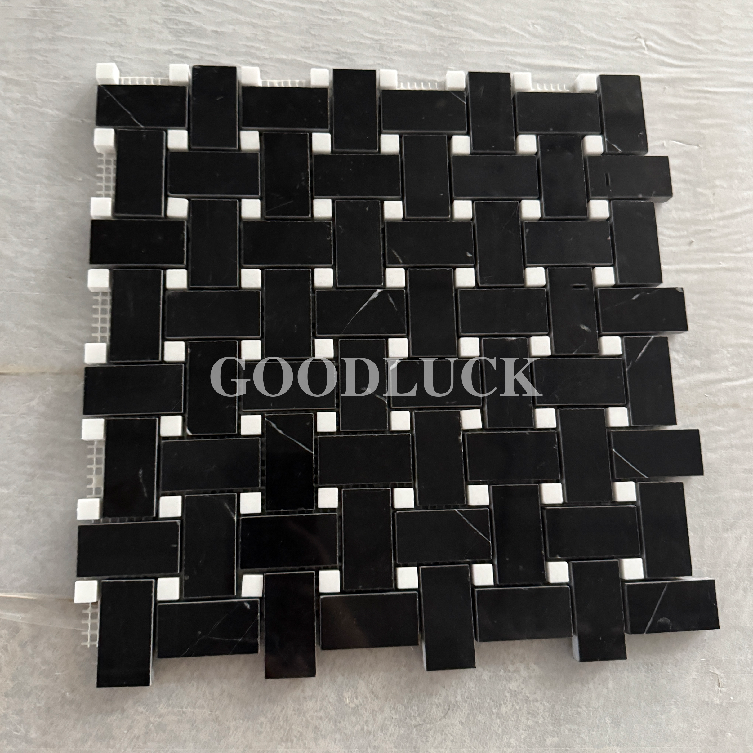 black marble (1).png
