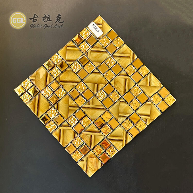 Luxury Design Glass Mosaic Tile 300*300mm Gold Mirror Surface Mosaic Tile