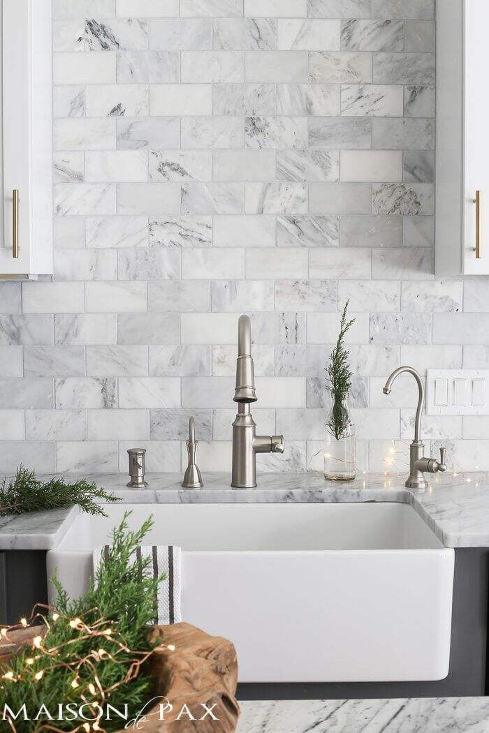 carrara white2.jpg