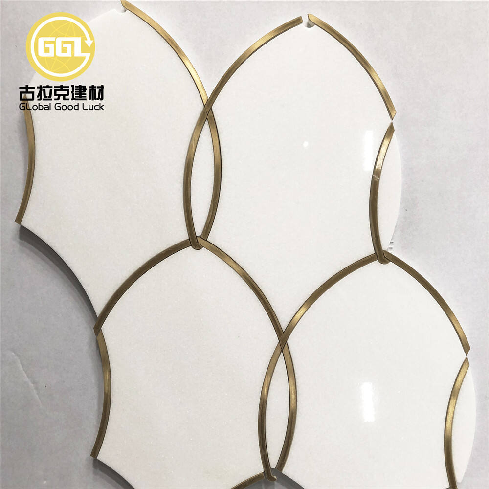 Thassos White Brass Edging Marble Irregular Waterjet Mosaic Tile Wall Flooring