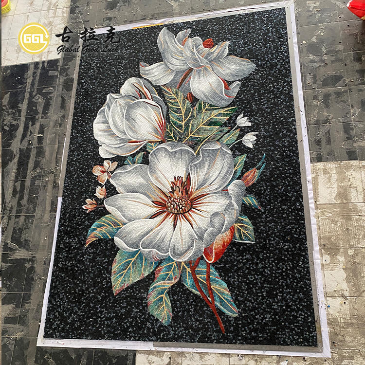 Mural Mosaic Glass Tile Flower Customized Hand-made for Wall Decor
