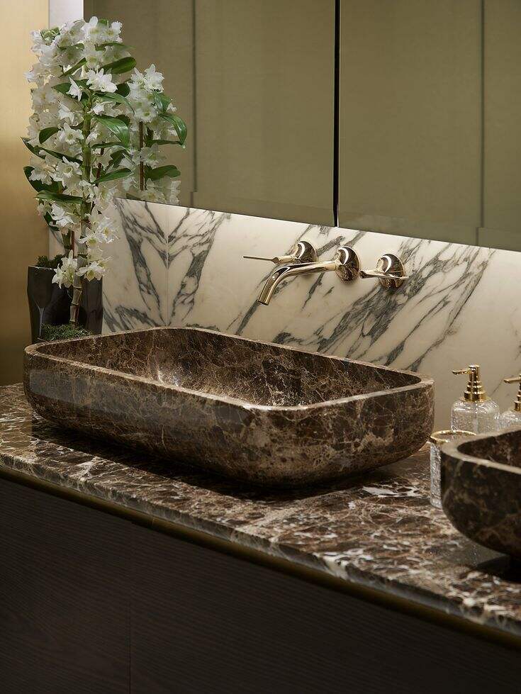 marble vanity 3.jpg