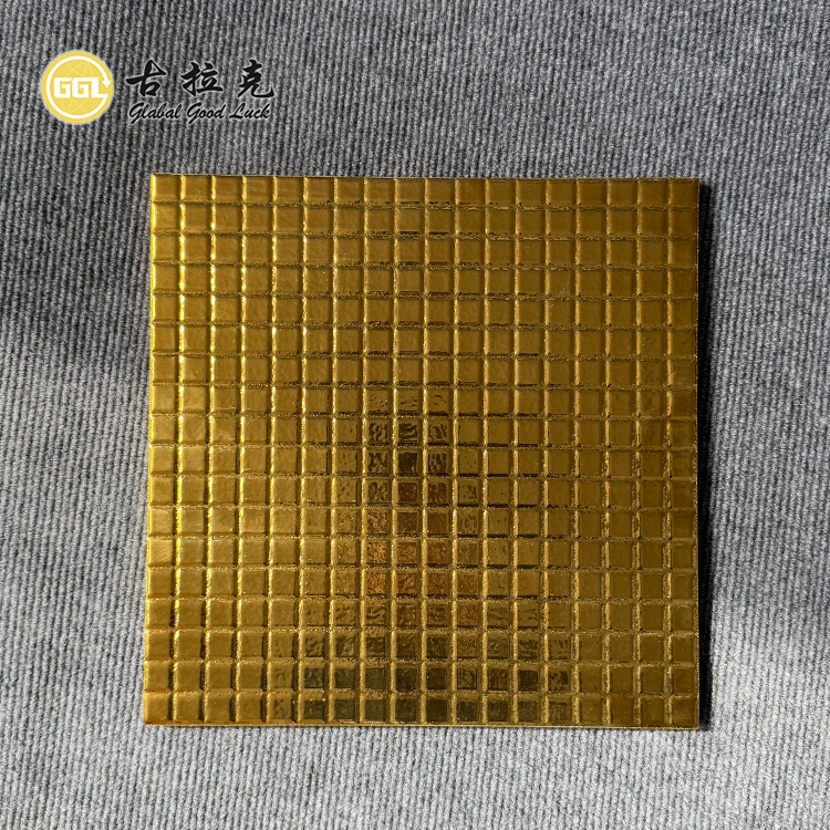 New Design Porcelain Mosaic Gold Shiny Ceramic Wall Tiles