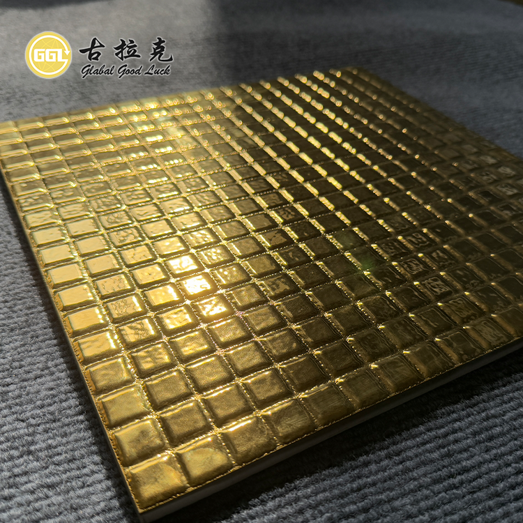 New Design Porcelain Mosaic Gold Shiny Ceramic Wall Tiles