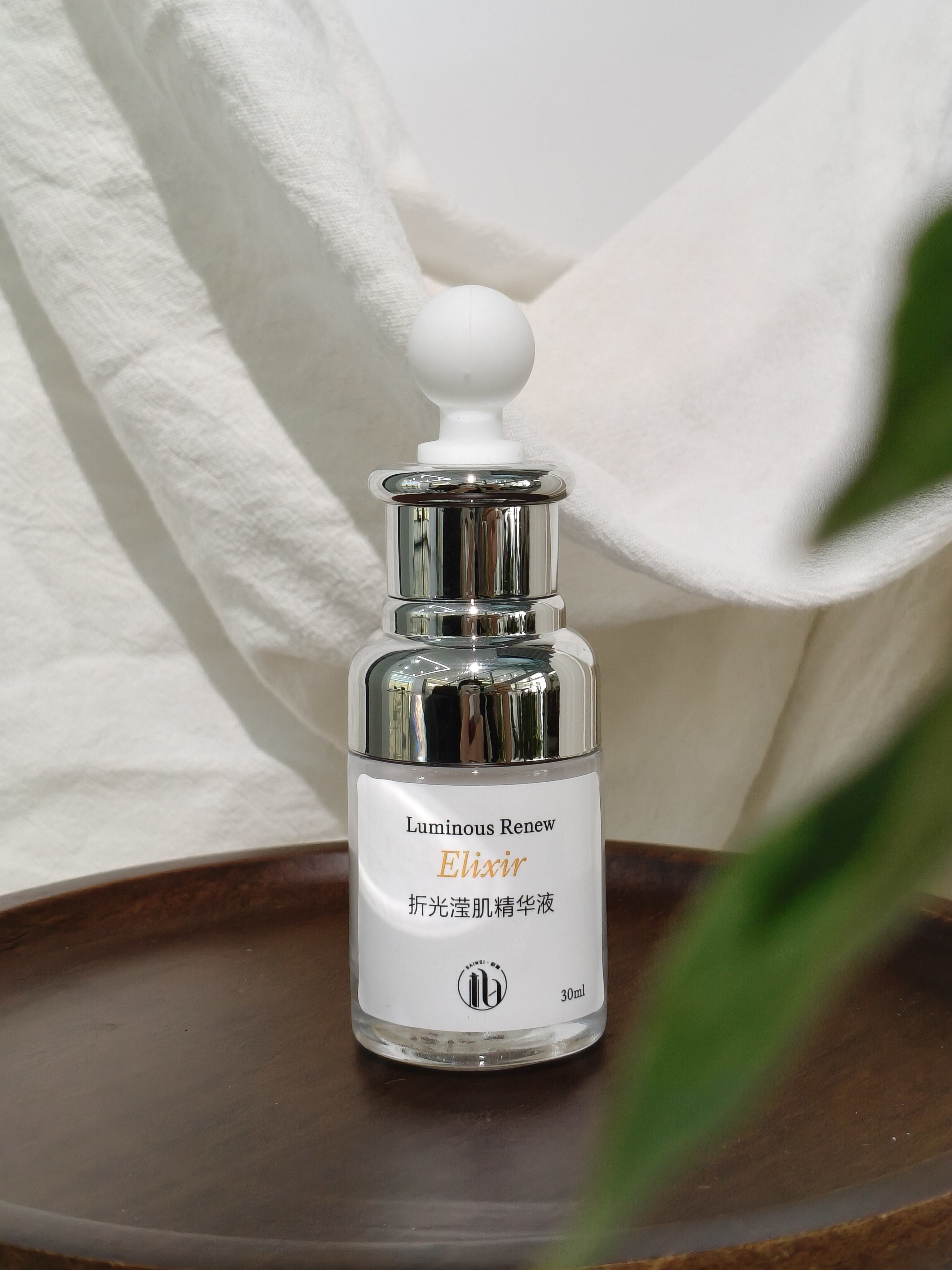 How to Differentiate Your Private Label Hyaluronic Acid Serum in a Competitive Marke