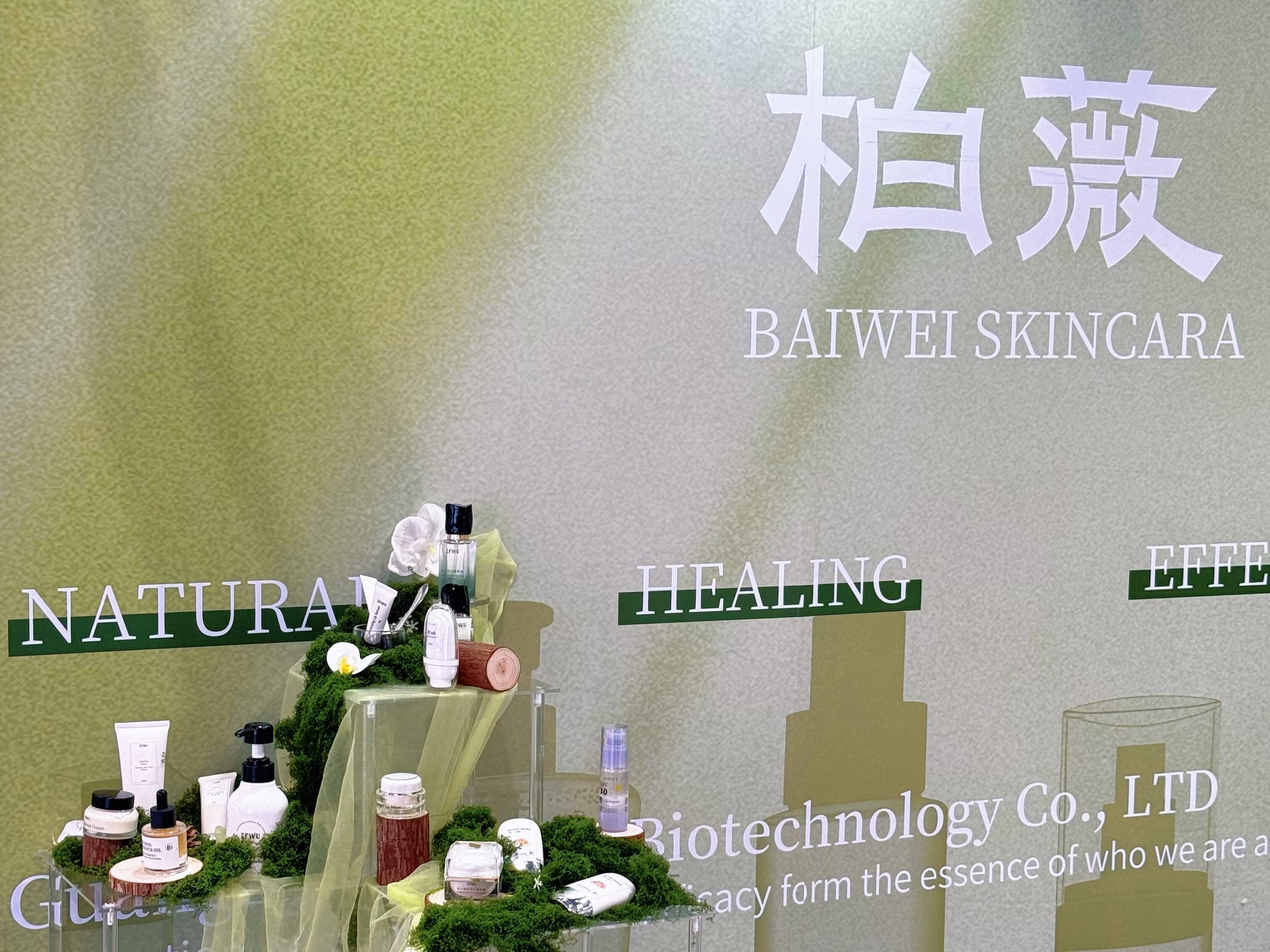 What Are the Benefits of Skin Care OEM for Wholesale Buyers?