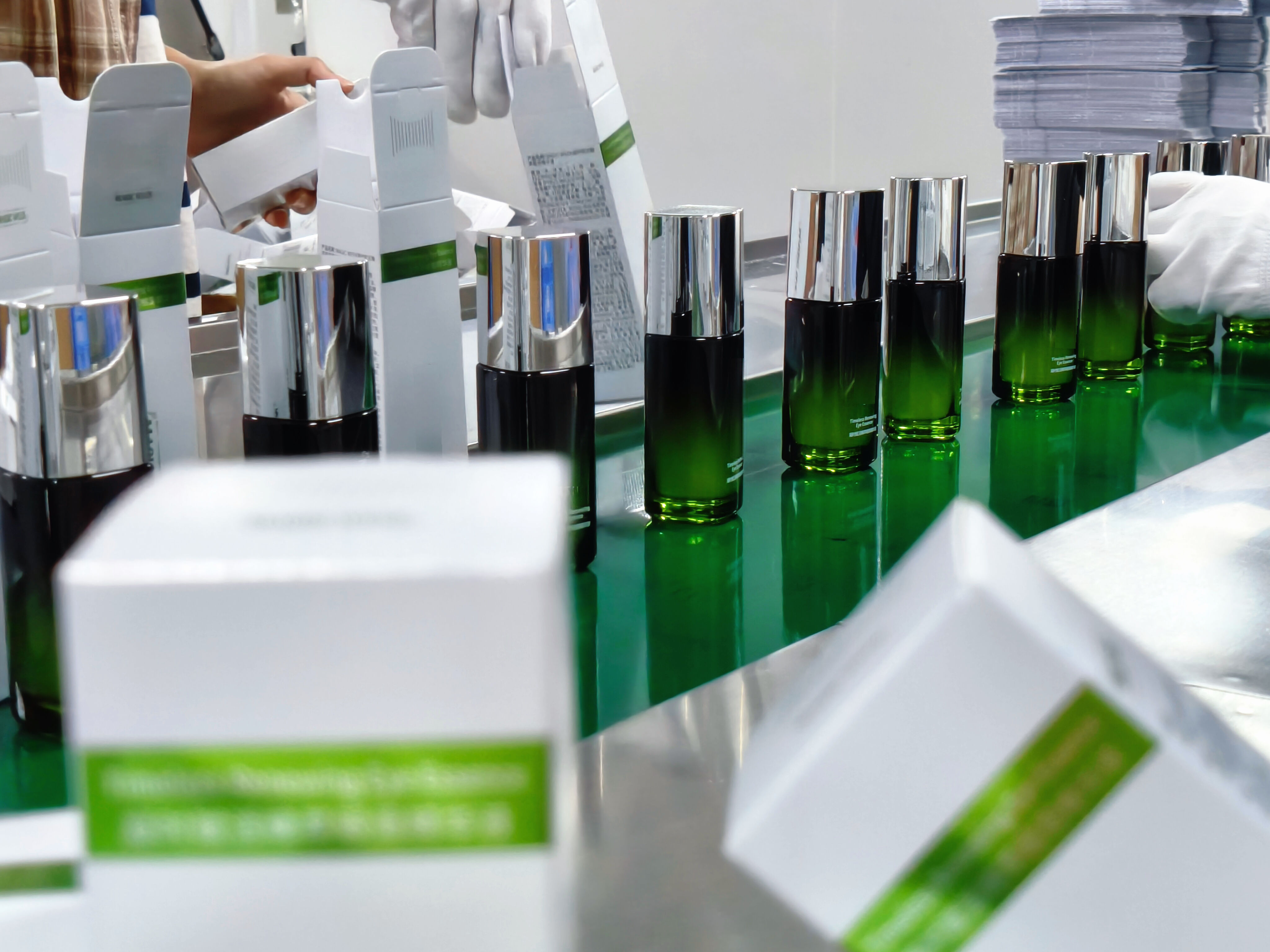 How to Market Your Private Label Organic Skin Care Line Effectively