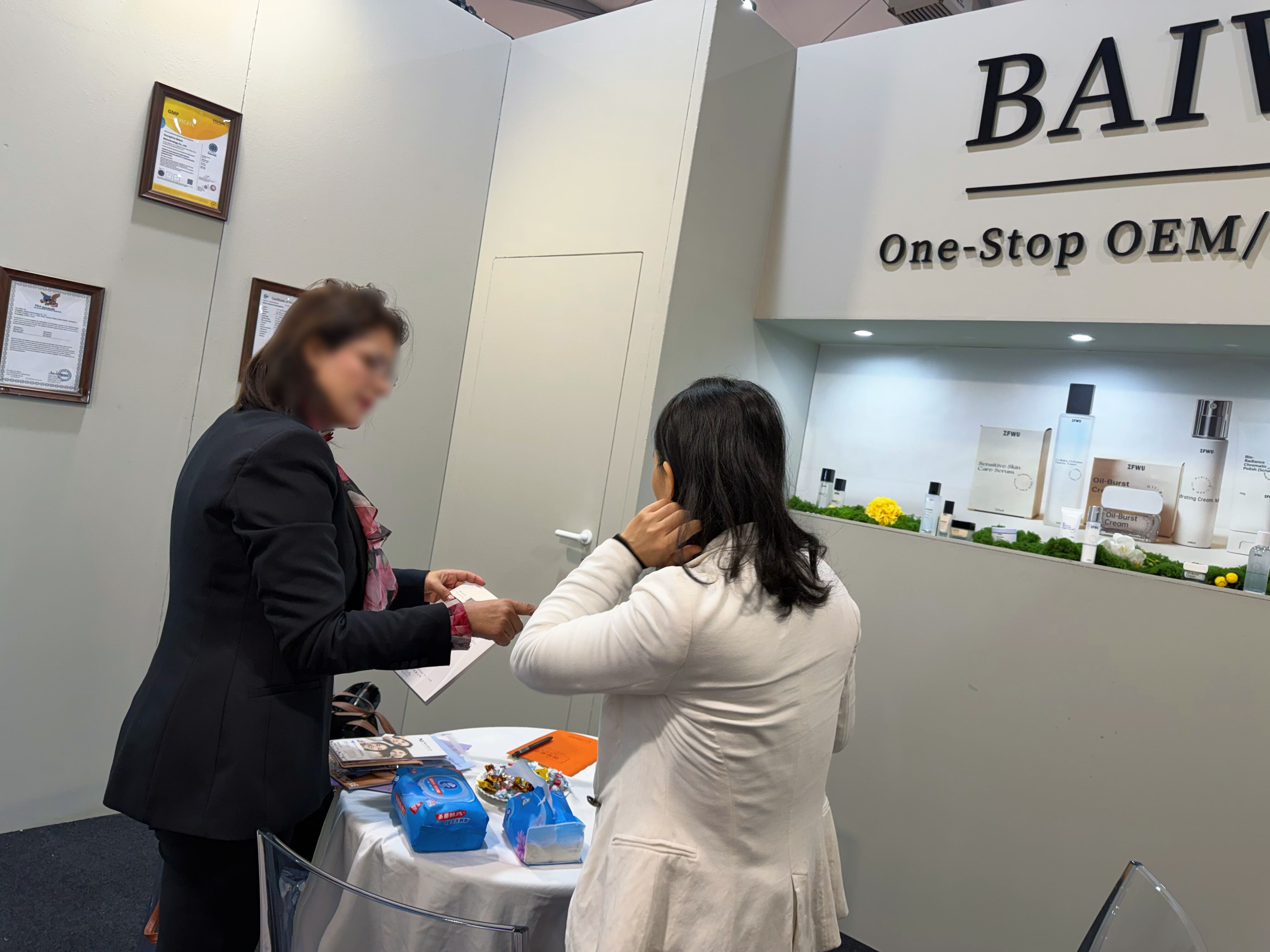 How to Optimize Your Beauty Product Line for Wholesale Success