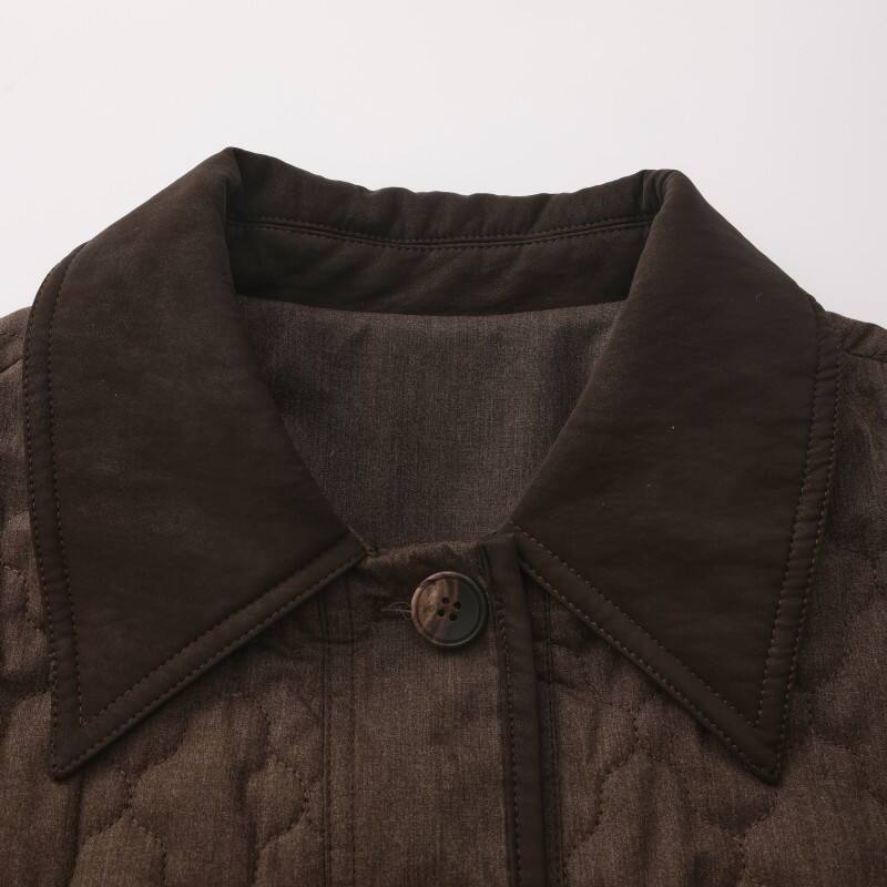 Women's Quilted Lightweight Jacket - Vintage Wave-Stitch Coat with Contrast Collar 