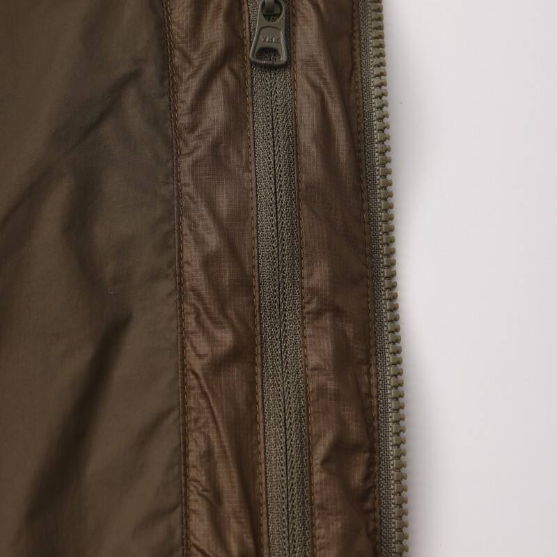Men's Two-Tone Down Jacket - Lightweight Insulated Color-Block Winter Coat