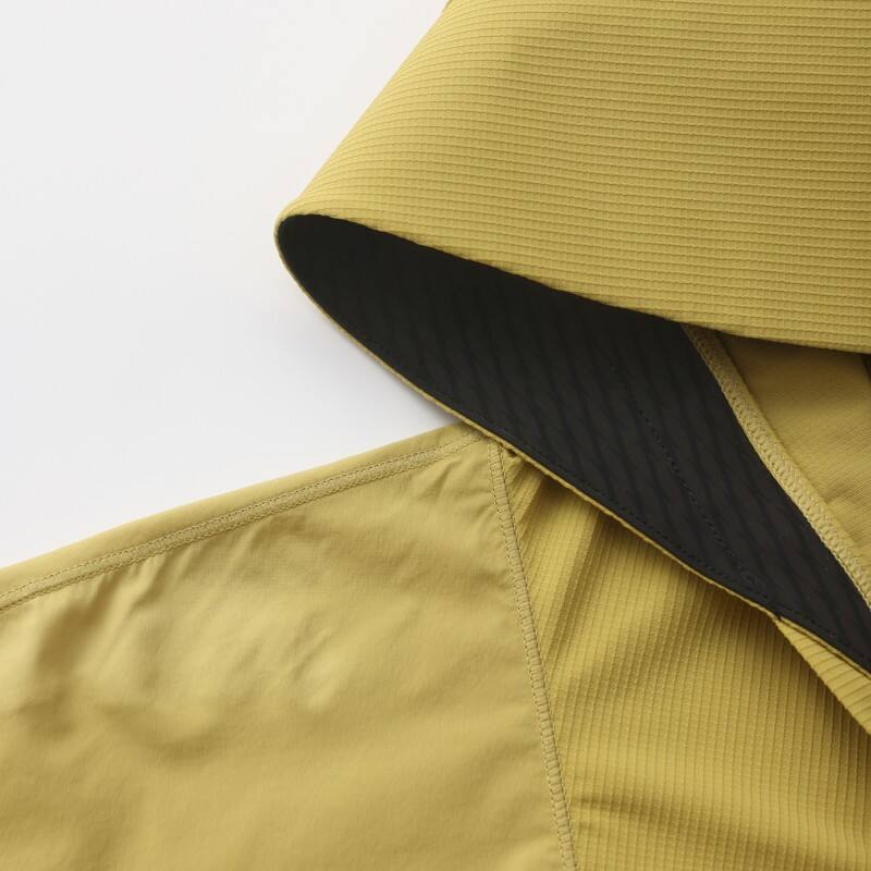Women's Performance Cropped Hoodie - Lightweight Windbreaker with Toggle Hem