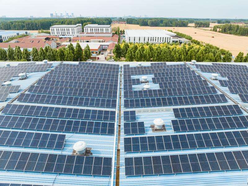 Photovoitaic Metal Thermal Insulated Roof System.jpg