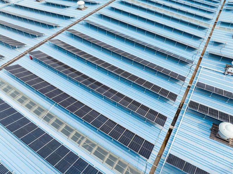 Photovoitaic Metal Thermal Insulated Roof System (2).jpg