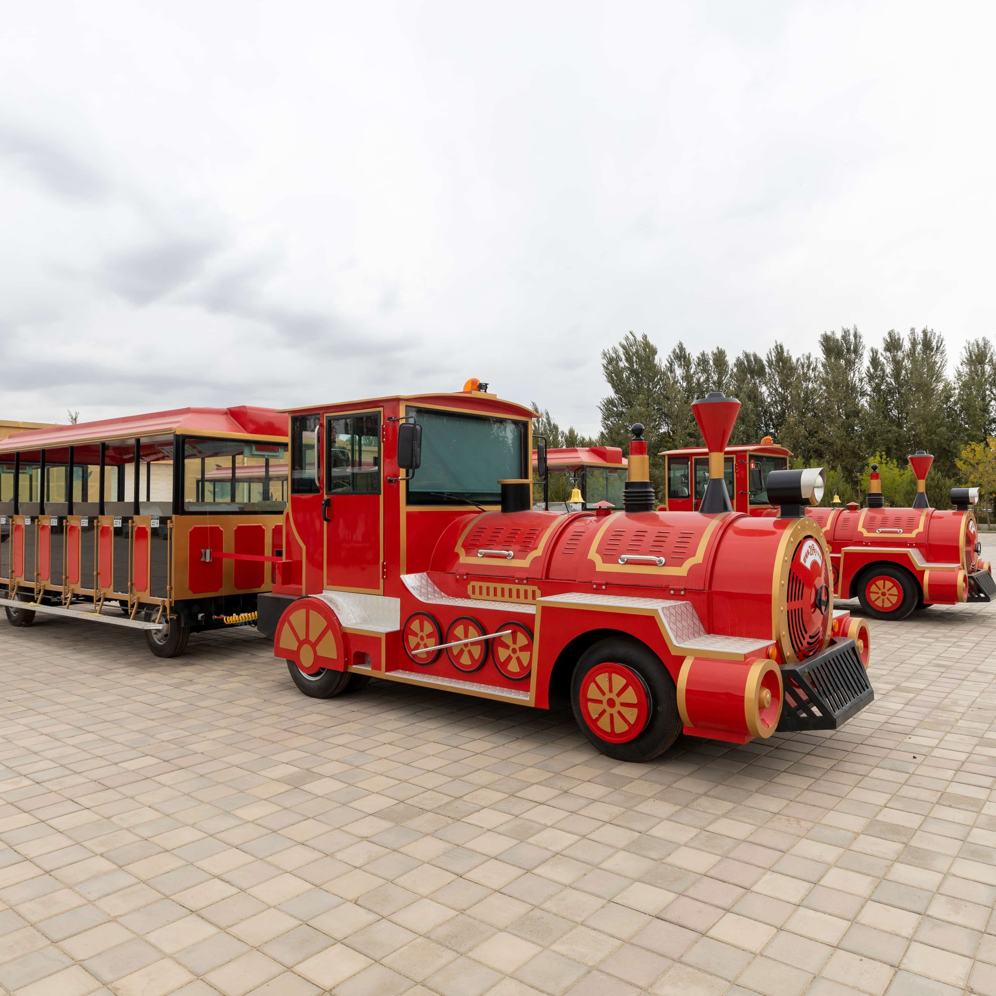Where to Buy Wholesale Christmas Mini Trains for Maximum Profi