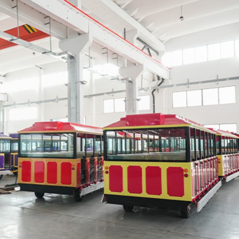 What Are the Trending Designs for Christmas Trains This Season?
