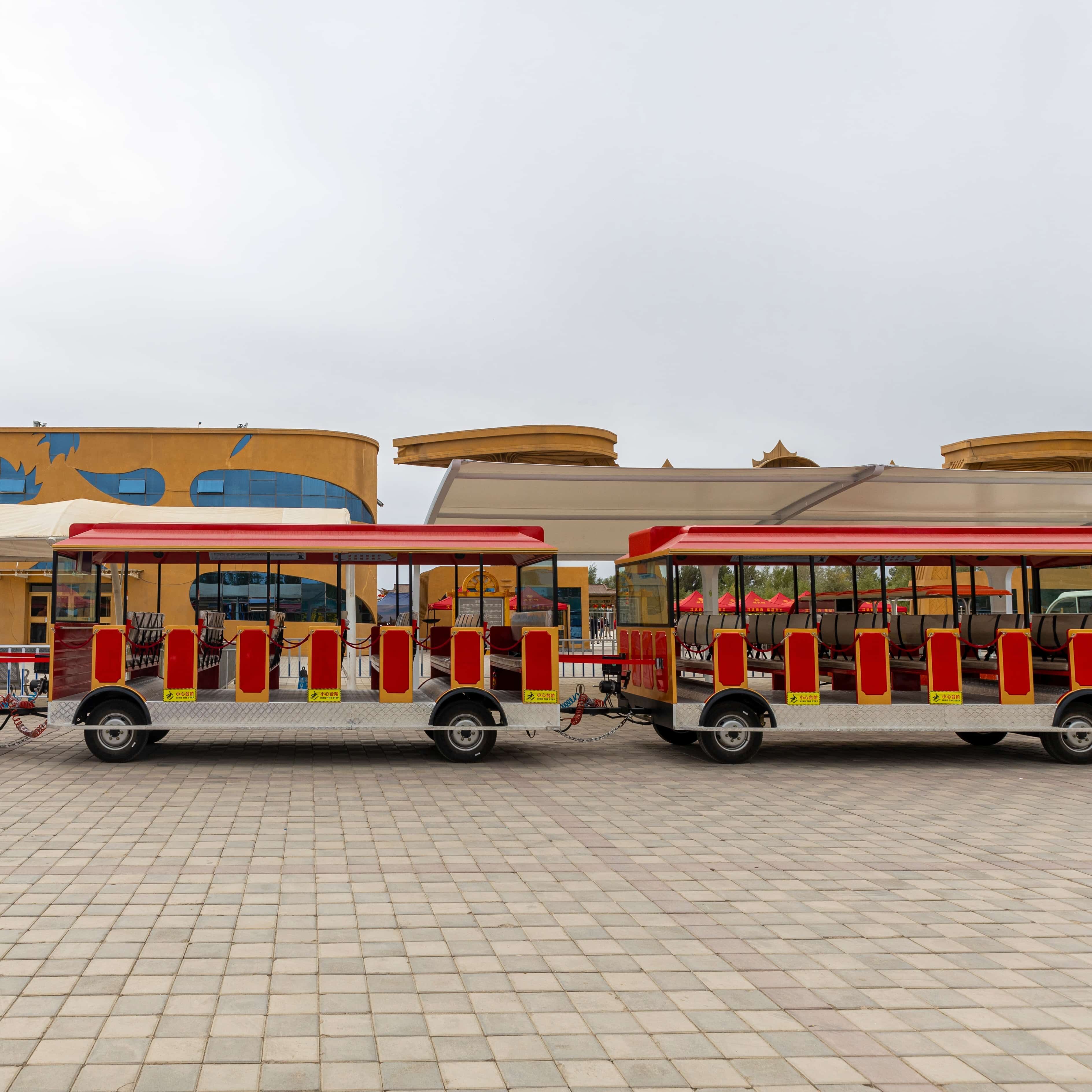 How Train Trips Can Enhance Your Wholesale Buying Experience