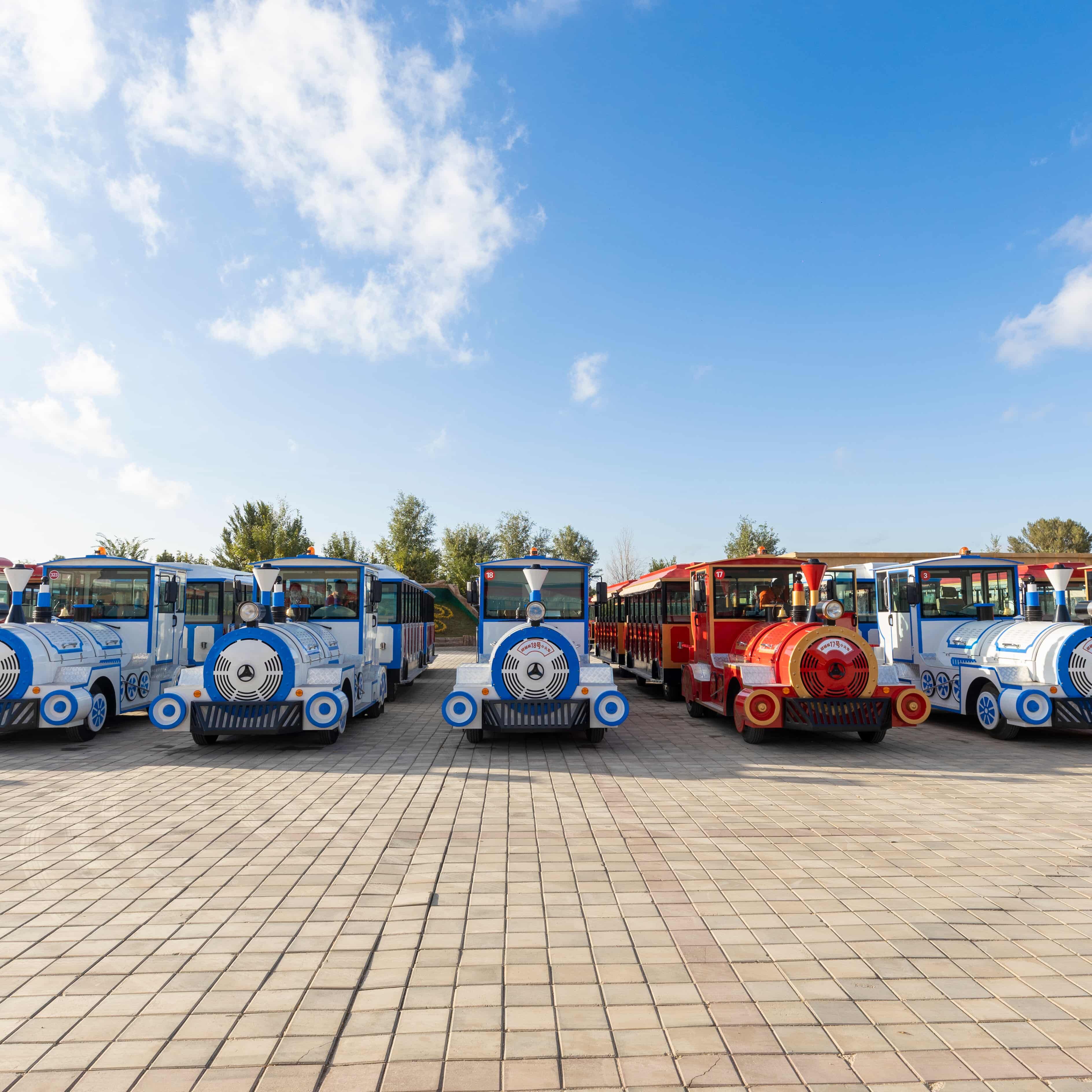 What Are the Environmental Benefits of Choosing Electric Locomotives?