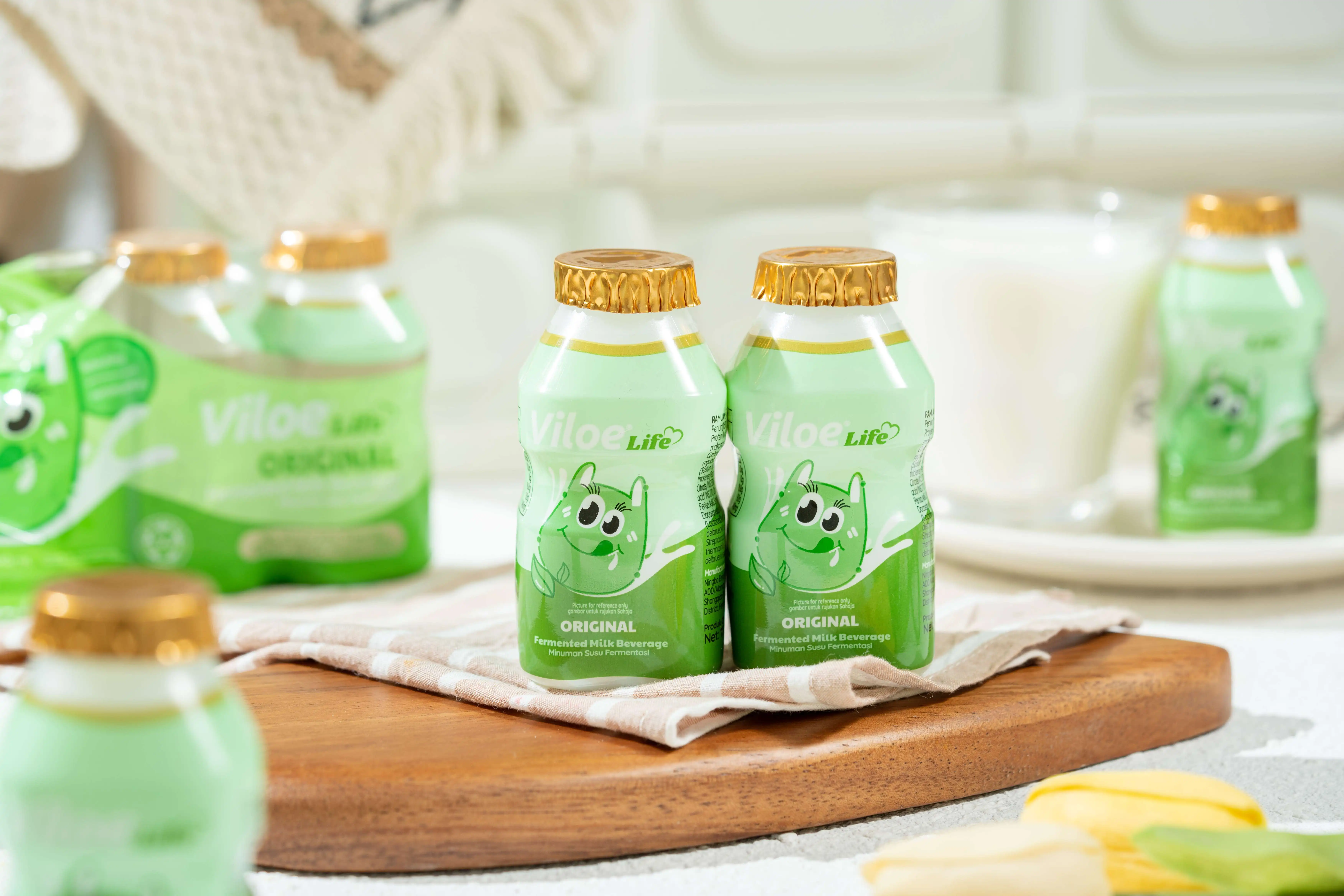 How to Incorporate Probiotic Dairy Drinks into Your Daily Die