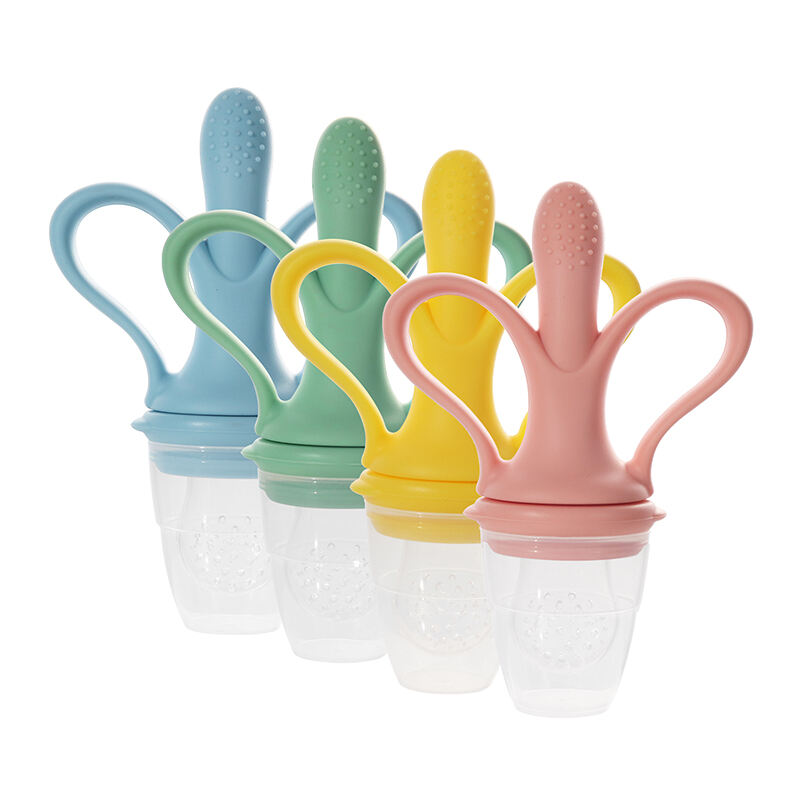 Eco-friendly OEM logo personalizzato facile da tenere spazzolino scolastico a forma di banana silicone baby teether giocattolo per masticare