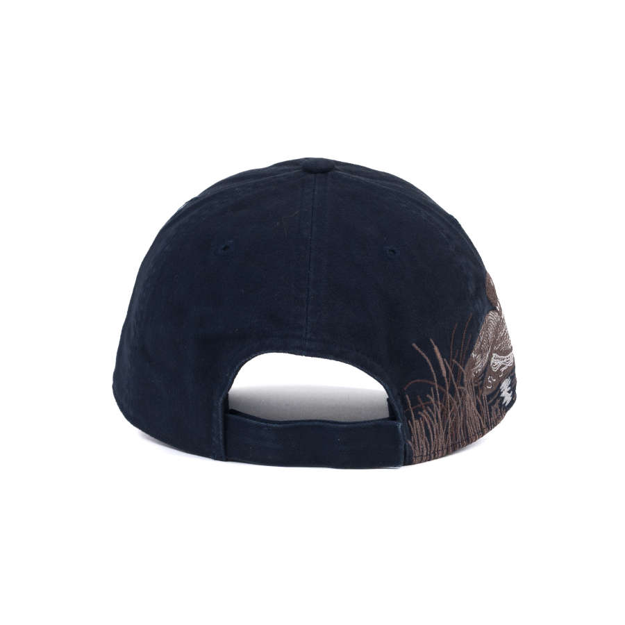Premium Custom Structured Crown Trucker Hat Mesh Back with Animal Embroidery Professional Baseball Cap with Custom Logo Embroidery for Daily Wear and Outdoor Activities