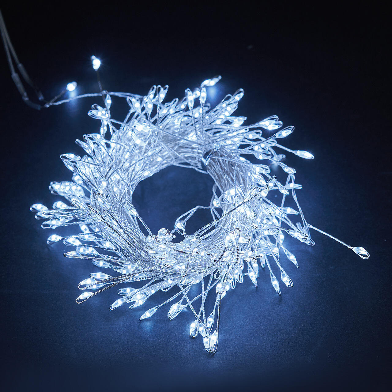 How to Effectively Market Your Wholesale String Lights Online