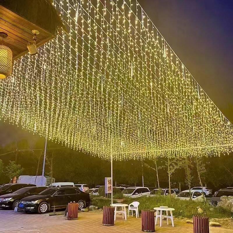 How to Install Christmas Twinkle Icicle Lights for Maximum Impact?