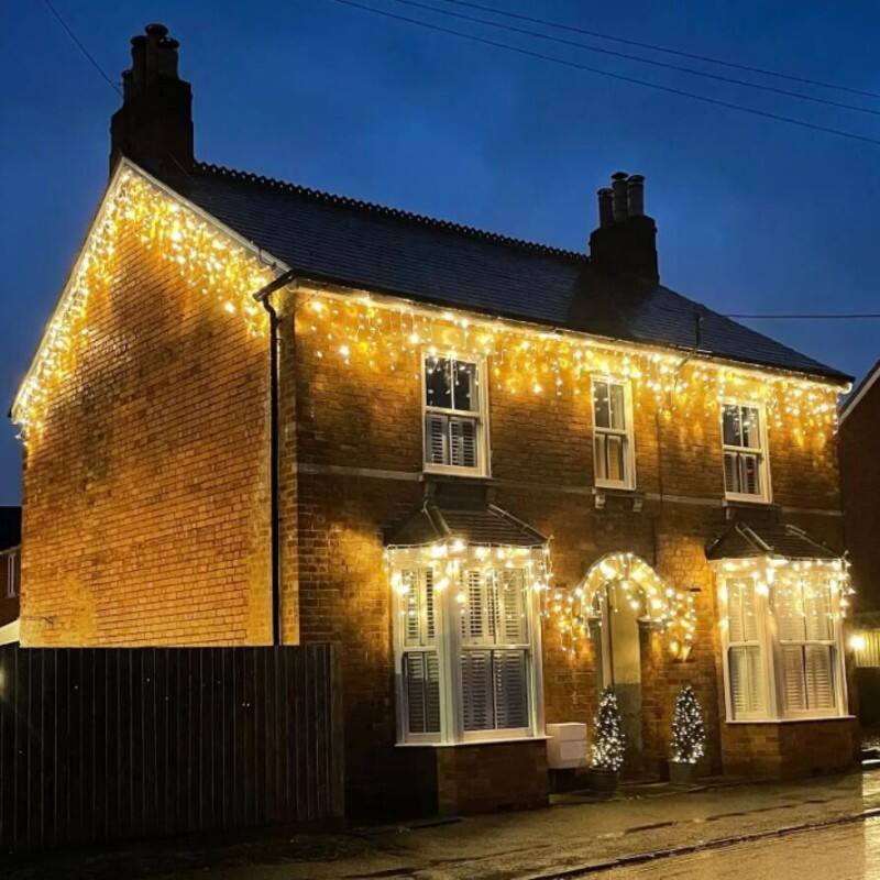 What Makes Icicle Fairy Lights a Must-Have for Outdoor Events?