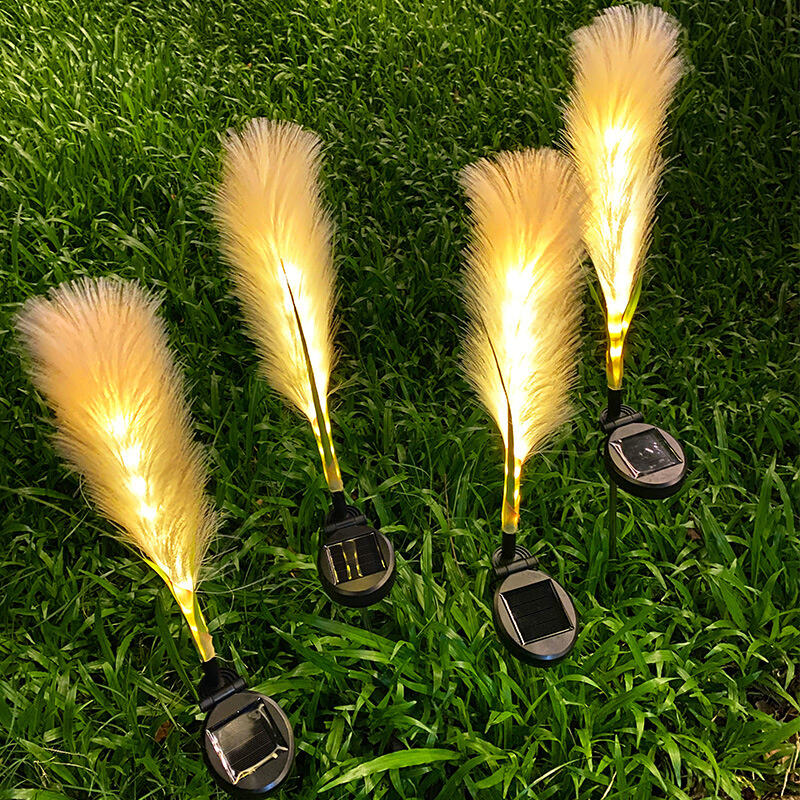 Solar reed flower garden light