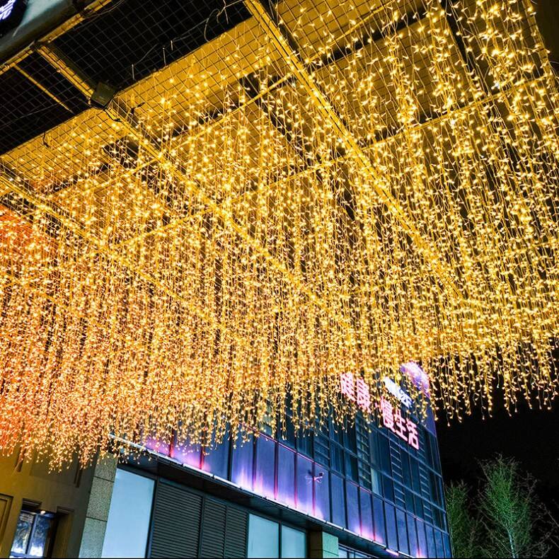 What Are the Benefits of Using Battery Operated Christmas Lights?