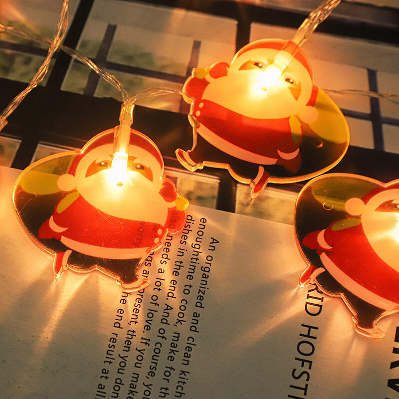 What Types of Xmas Lights Are Best for Outdoor Use?