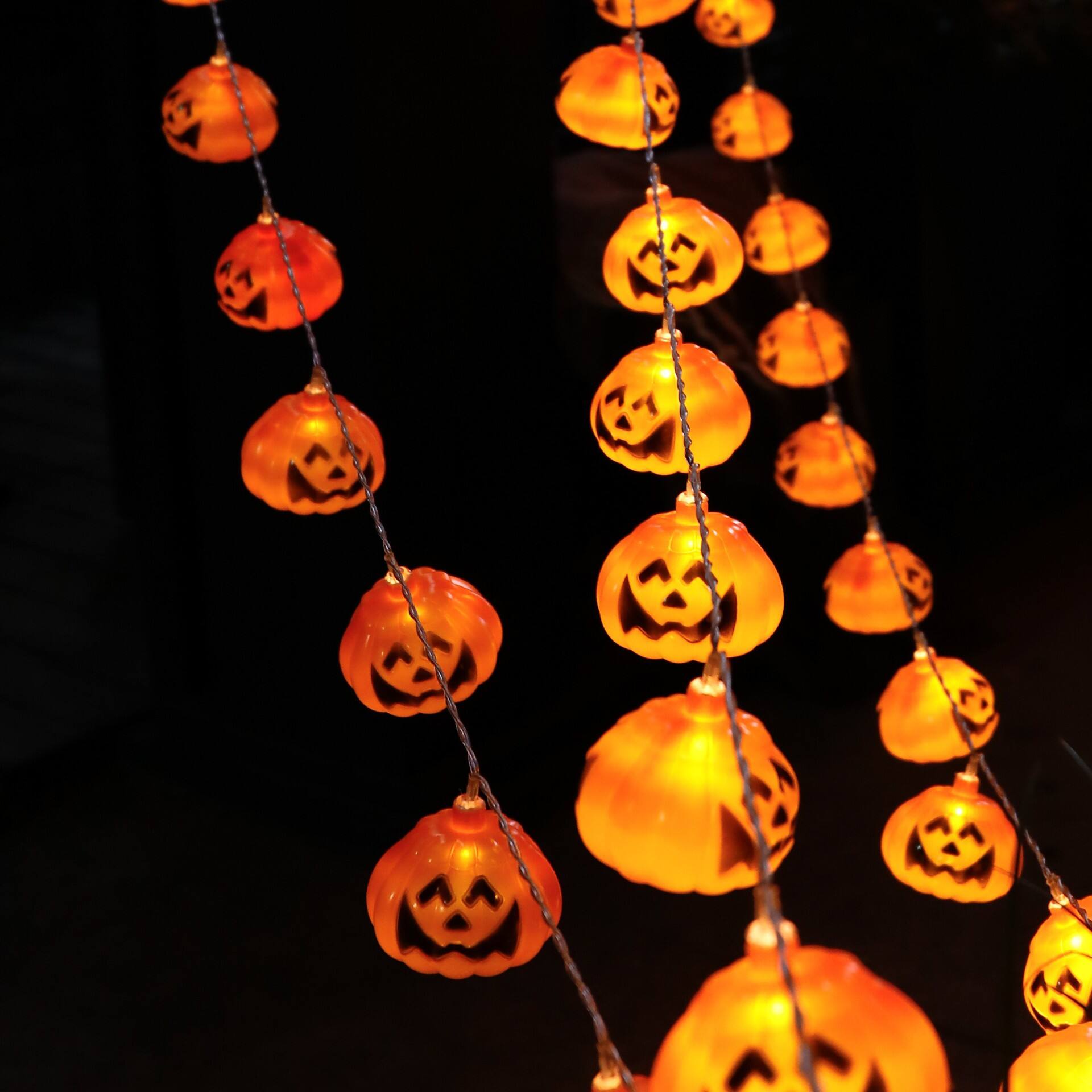 Welche häufigen Probleme treten bei Halloween-Lichterketten auf und wie können Sie sie vermeiden?