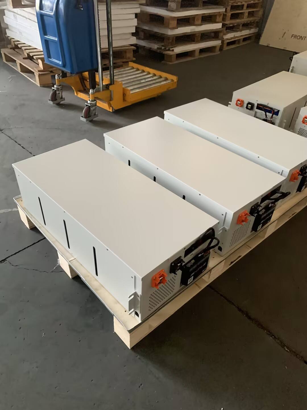 What Innovations Are Changing the Solar Panel Battery Bank Market?