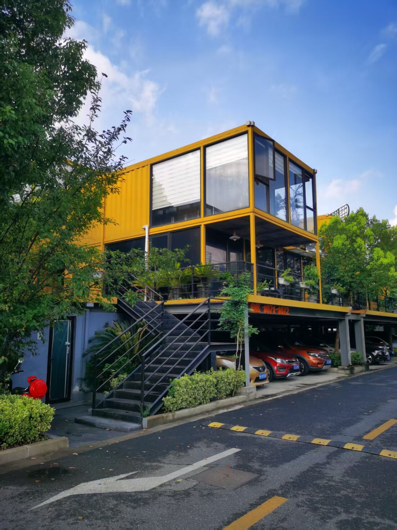 Na co si dát pozor při nákupu předem vyrobených kontejnerových domů