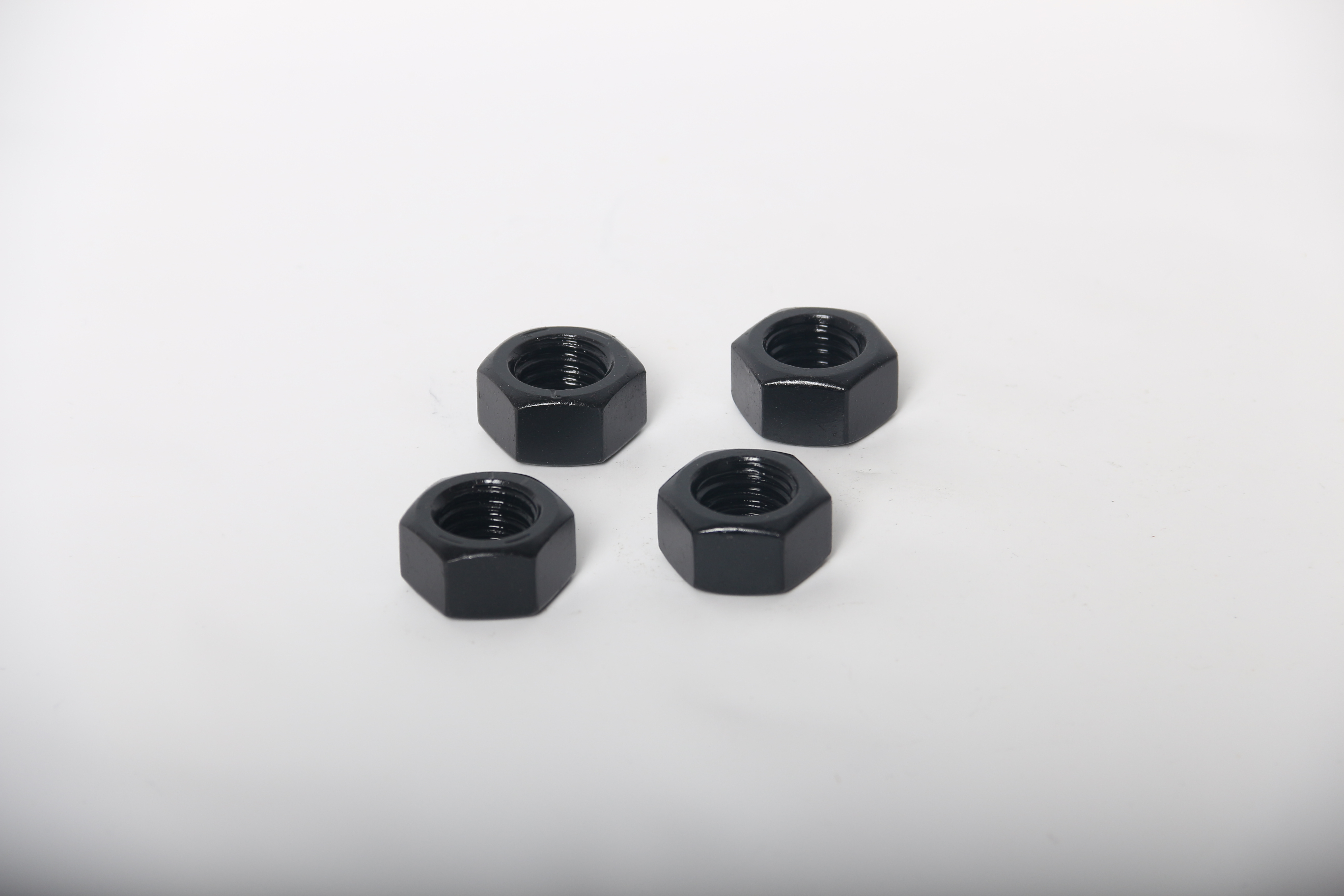 What Are the Benefits of Using Hex Bolts and Nuts in Construction?